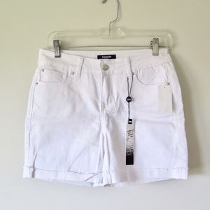 NWT Kensie White Cuffed Stretch Jean Shorts